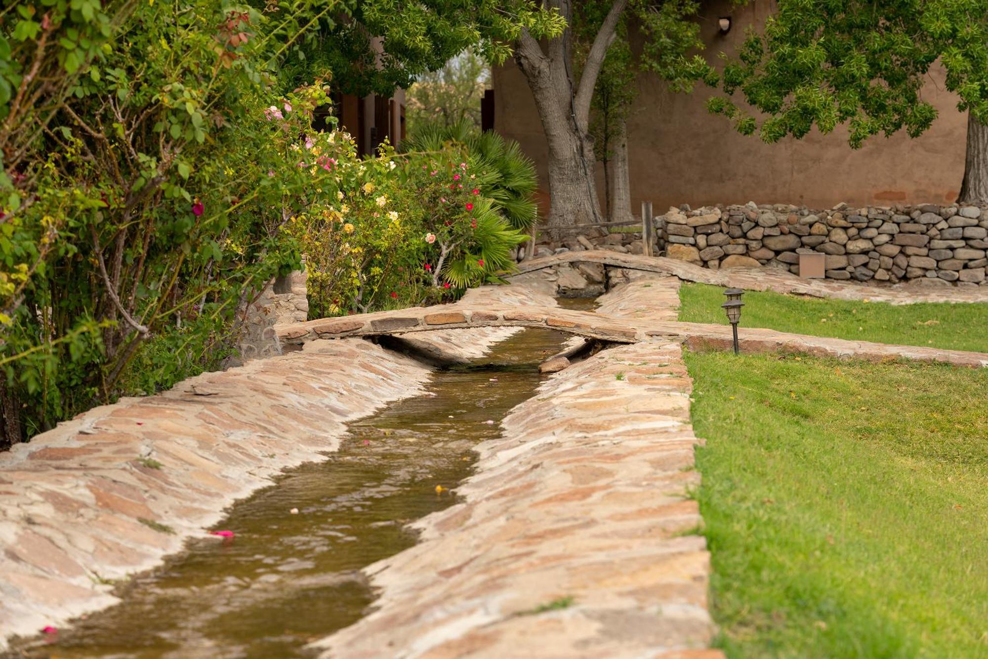 Cibolo Creek Ranch & Resort Marfa Bagian luar foto